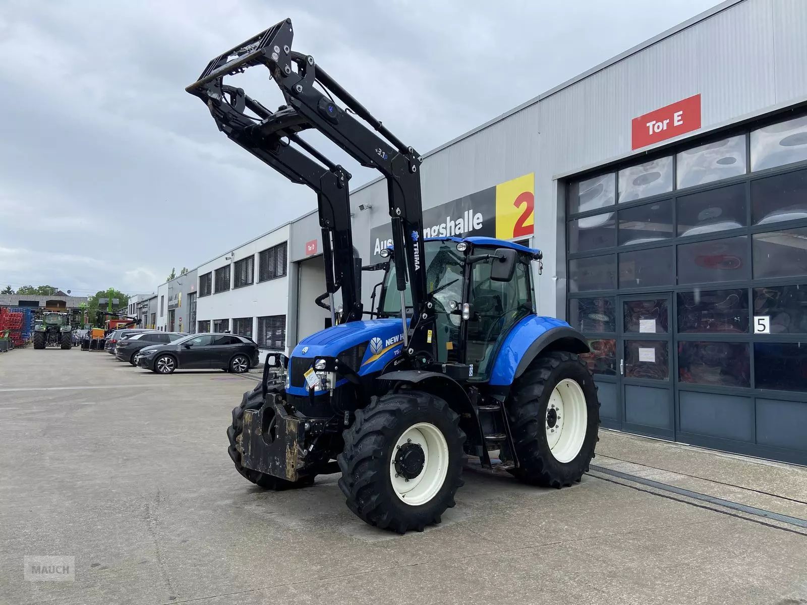 E-FARM: New Holland T5.105 - Tractor - id DS3ETA6 - €56,637 - Year of construction: 2015 - Engine hours: 3,320,Engine power (HP): 107,Austria