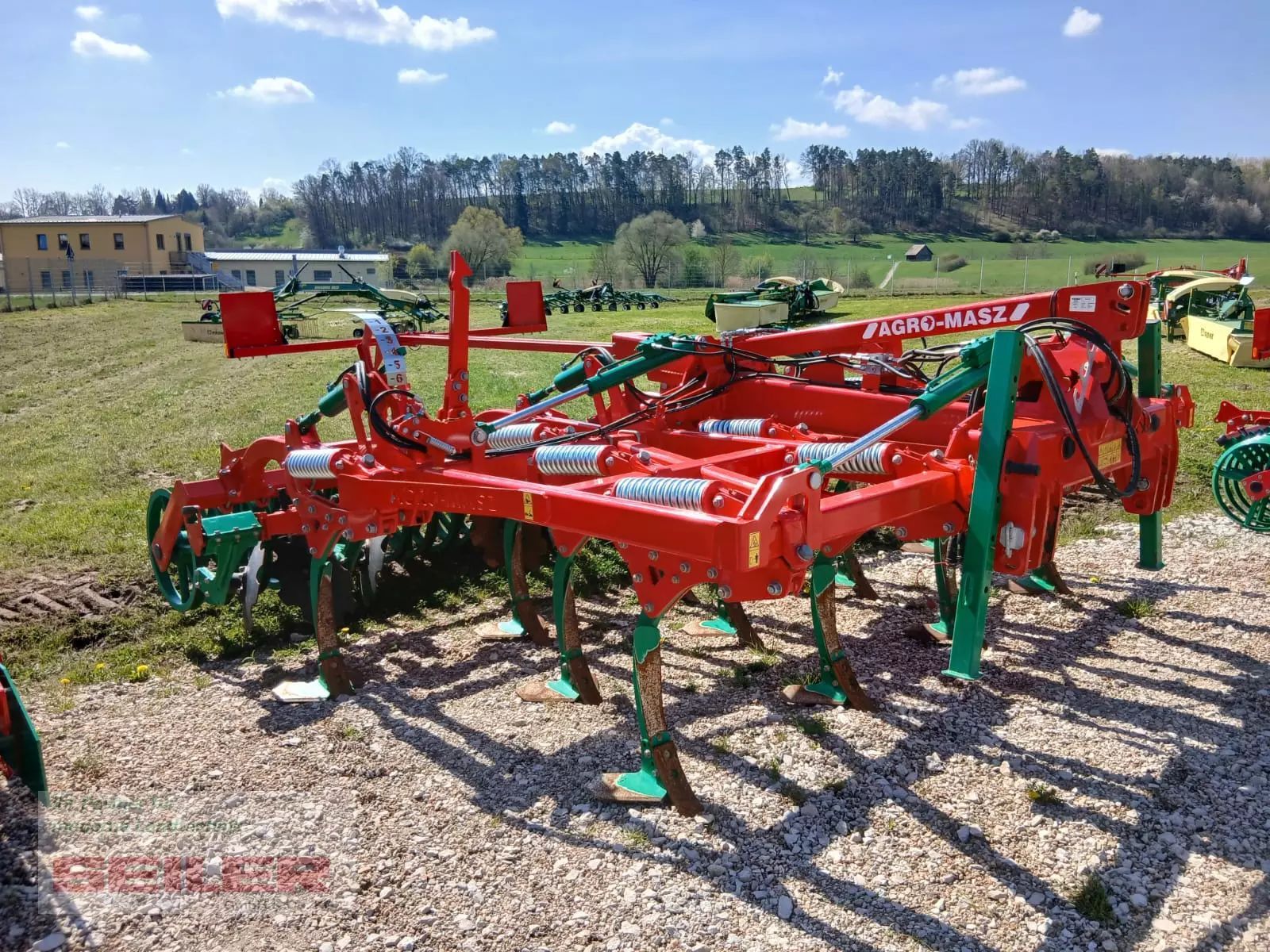AGRO-MASZ runner 40 h + u-ring-walze 600 Cultivator €16,800