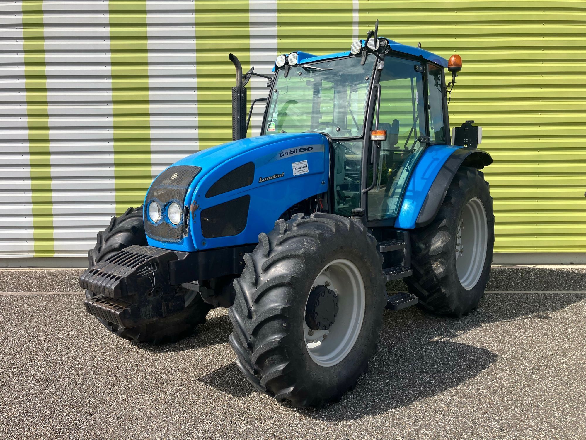 E-FARM: Landini ghibli 80 - Trattore - id YSRHU8G - 18.000 € - Anno di costruzione: 2001 - Ore: 3.500,Francia