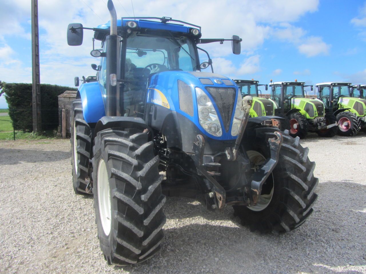 New Holland T 6090 Traktor 39 900 €
