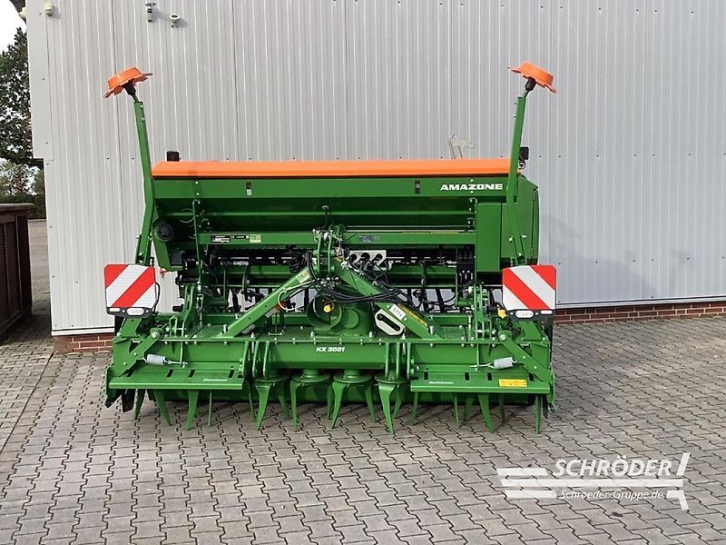 E-FARM: Amazone KX 3001 - Burghiu - id RVNELUL - 42.000 EUR - Anul: 2022 - Germania