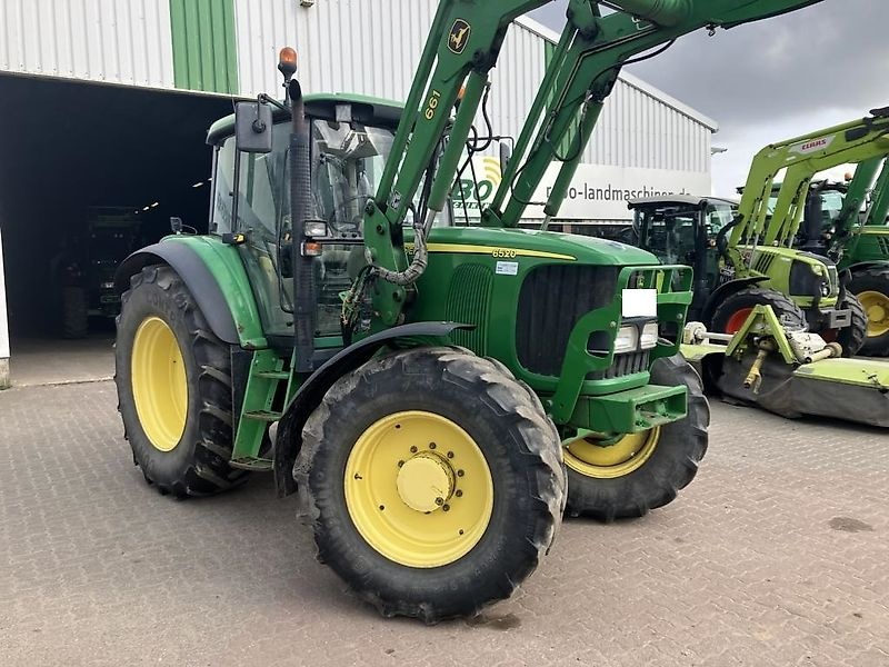 John Deere 6520 SE tractor €49,000