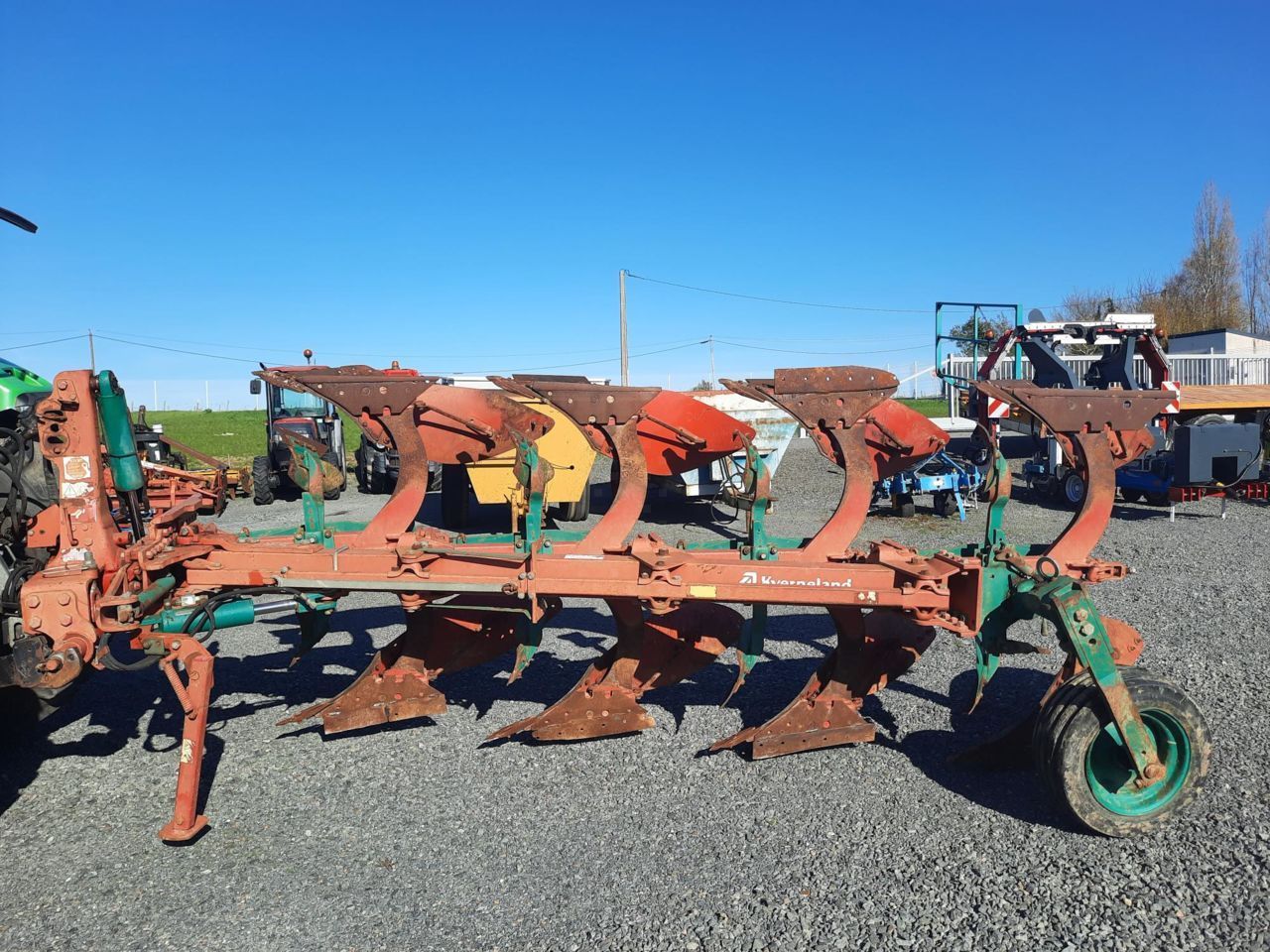 Kverneland es95-200-8 Plough €7,000