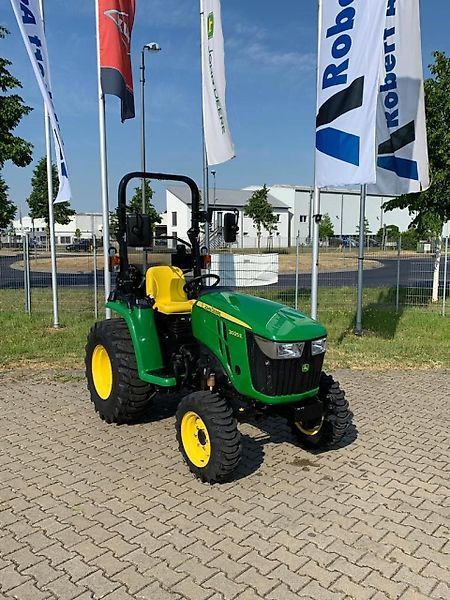 E-FARM: John Deere 3025e - Τρακτέρ - id FUZEYCK - 19.900 € - Χρονία: 2022 - Γερμανία