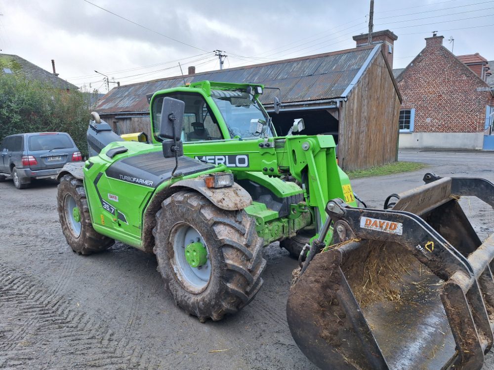 E-FARM: Merlo 35.7 cs - Telehandler - id 3IRQAGN - €83,000 - Year of construction: 2024 - Engine hours: 500,France