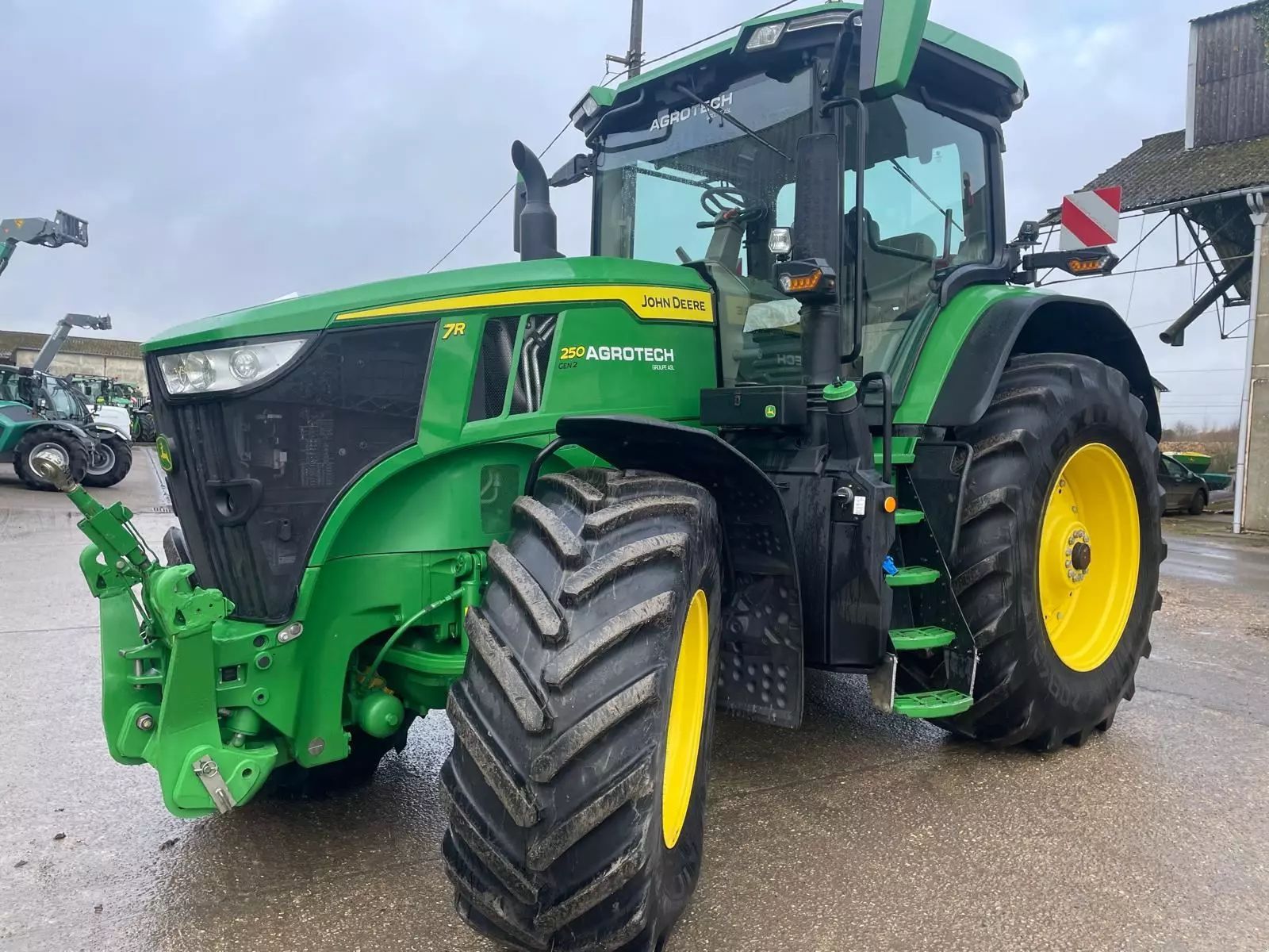 John Deere 7R 250 Traktor 160.000 €