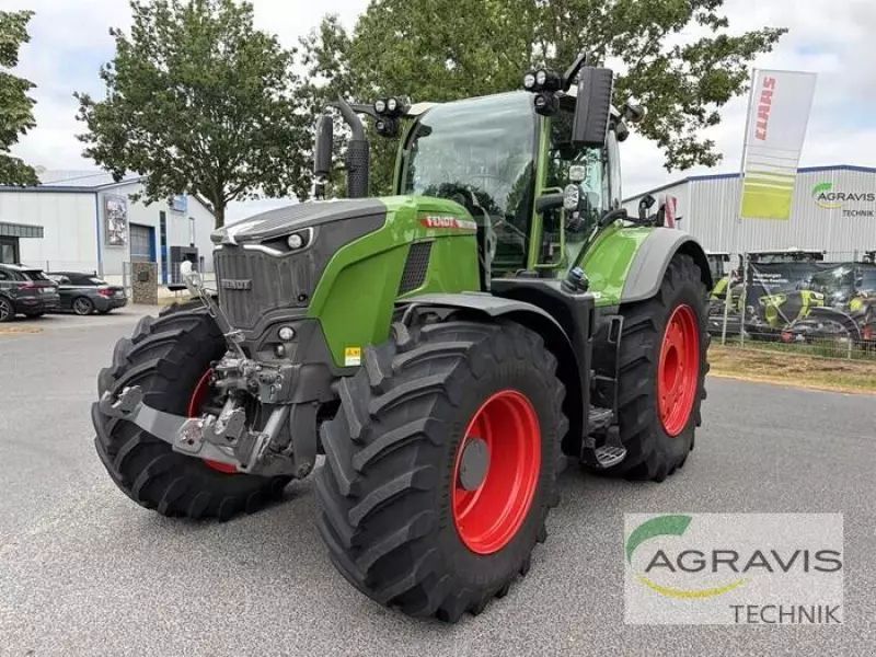 Fendt 728 Vario Profi Plus Tractor €258,000