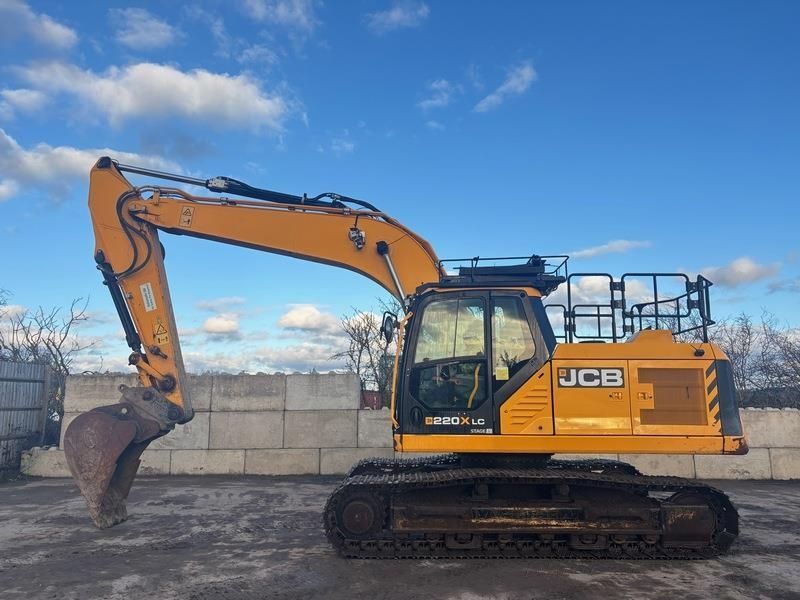 JCB 220x l 4f Koparka gąsienicowa 60 414 €