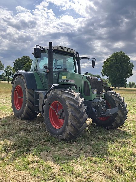 Fendt 718 Vario Traktor 64.500 €