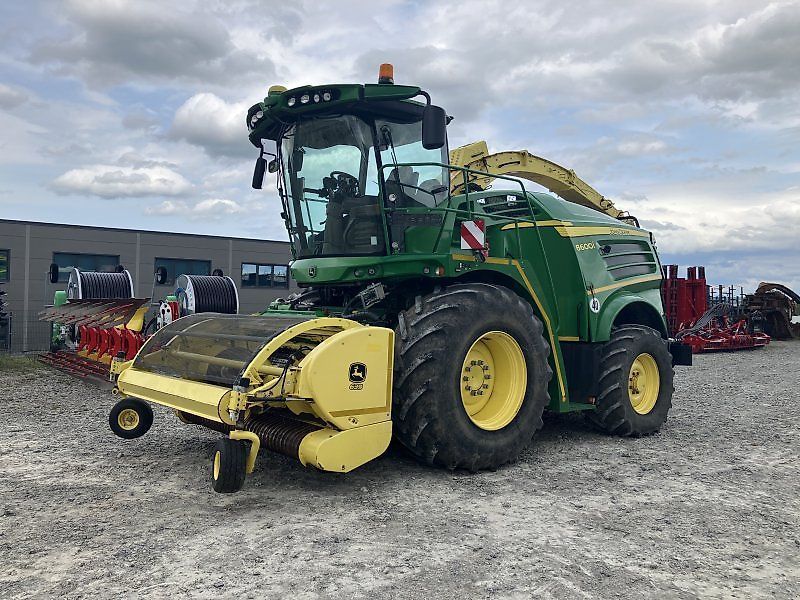 E-FARM: John Deere 8600 - Feldhäcksler (selbstfahrend) - id RQ2JI7Y - 161.000 € - Baujahr: 2015 - Abgelesene Motorstunden: 4.202,Deutschland