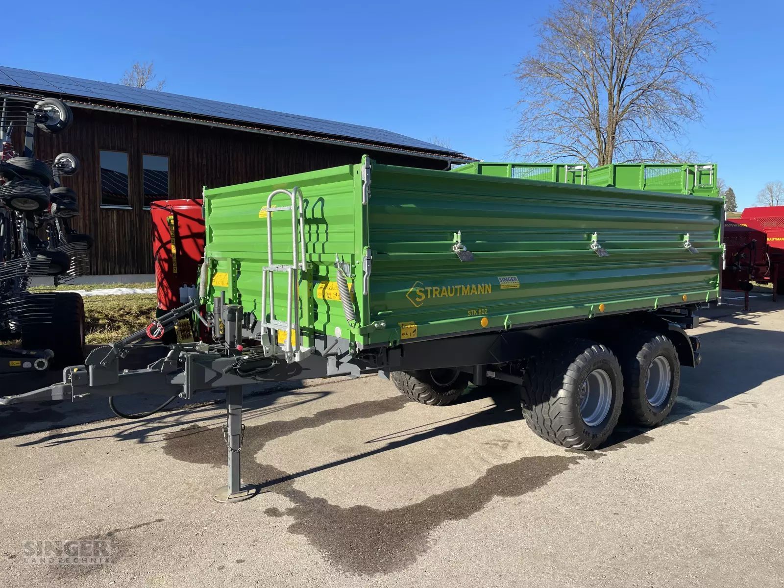 E-FARM: Strautmann STK 802 - Kipper - id 15NXK8W - 16.134 € - Baujahr: 2023 - Deutschland