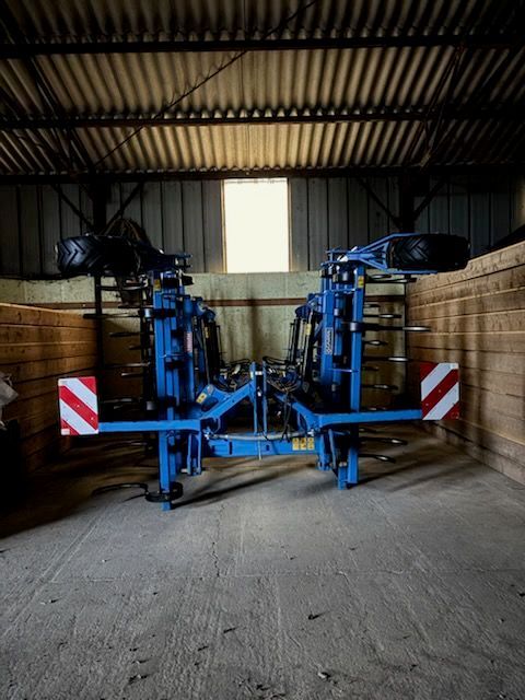 E-FARM: Carré penterra - Cultivateur - id DUA1QHB - 12 000 € - Année: 2019 - France