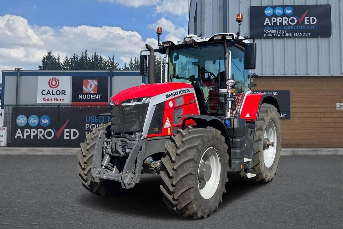 E-FARM: Massey Ferguson 8S.205 - Traktor - id AGQPXAE - 123 991 € - Rok produkcji: 2023 - Motogodziny: 851,Zjednoczone Królestwo