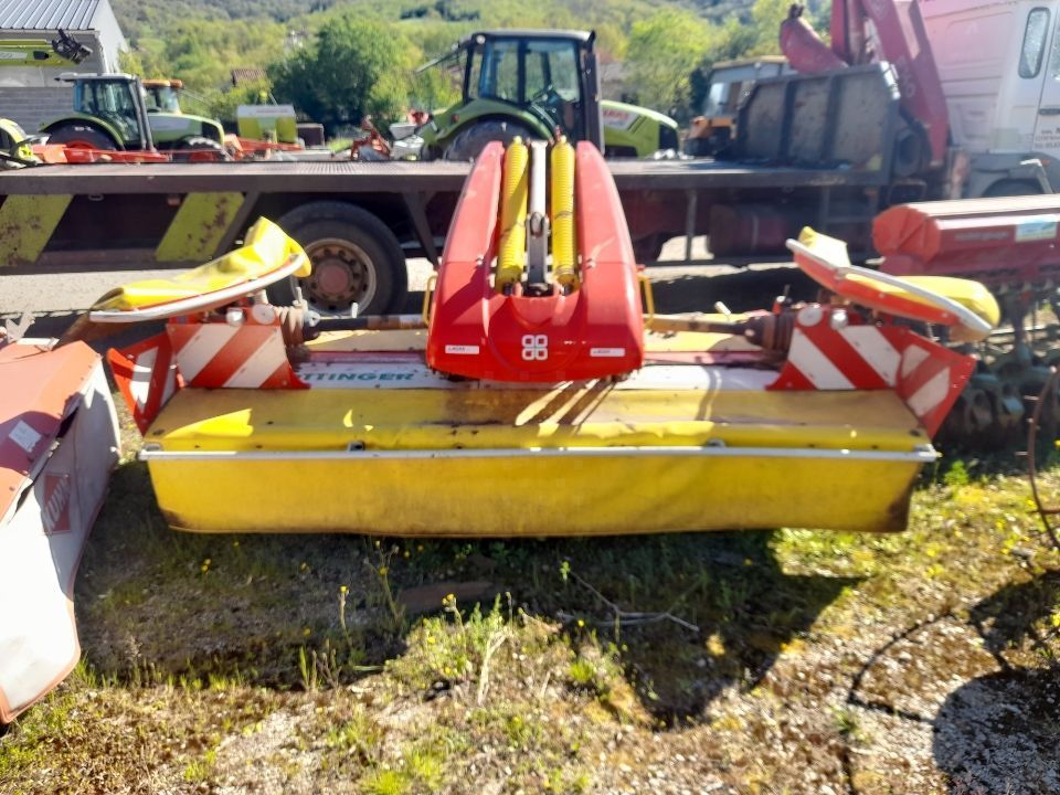 Pöttinger Novacat 301 Alpha Motion RC Faucheuse 11 500 €