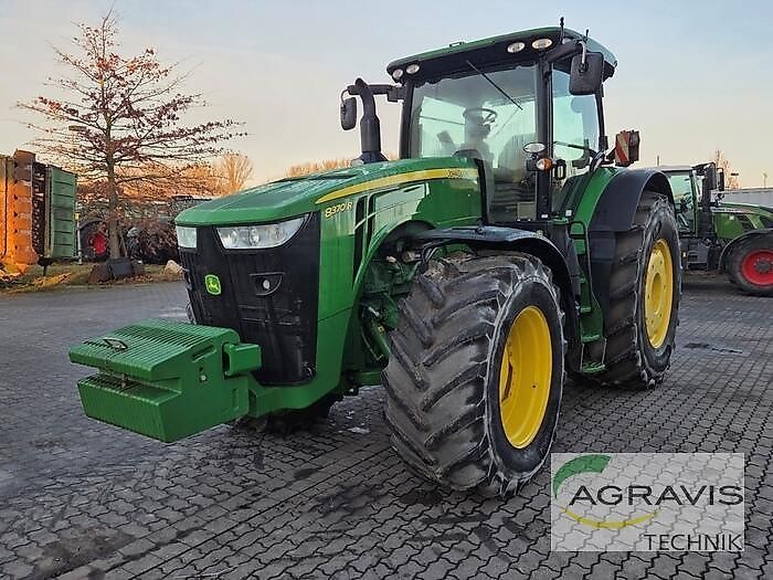 John Deere 8370 R Τρακτέρ 119.900 €