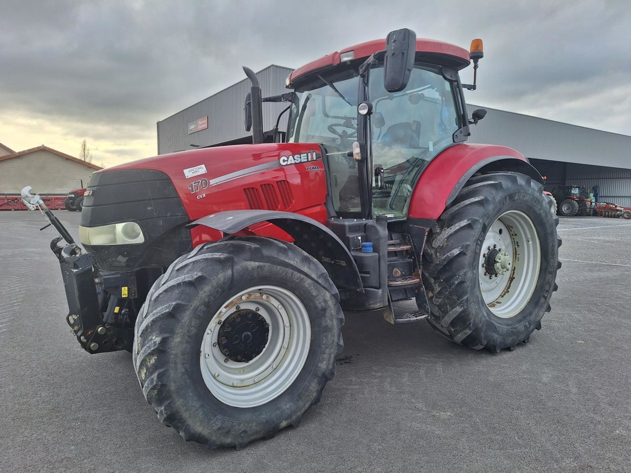 E-FARM: Case IH CVX 170 - Tractor - id EWKH6IR - €55,000 - Year of construction: 2013 - Engine hours: 5,610,Engine power (HP): 170,France