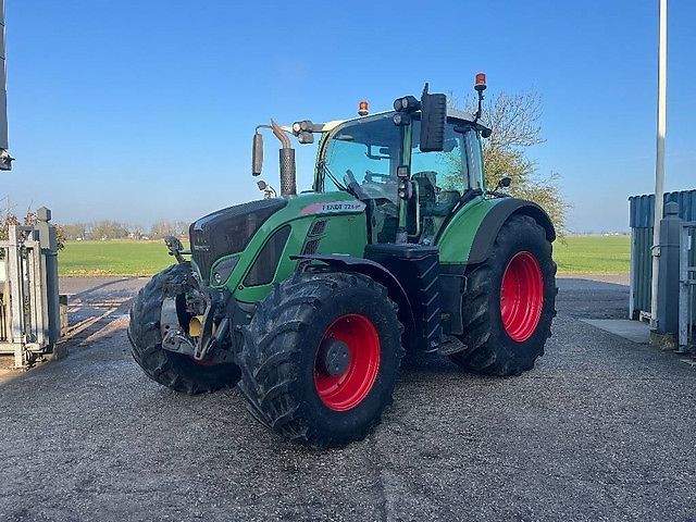 Fendt 724 Vario Power Traktor 71.950 €