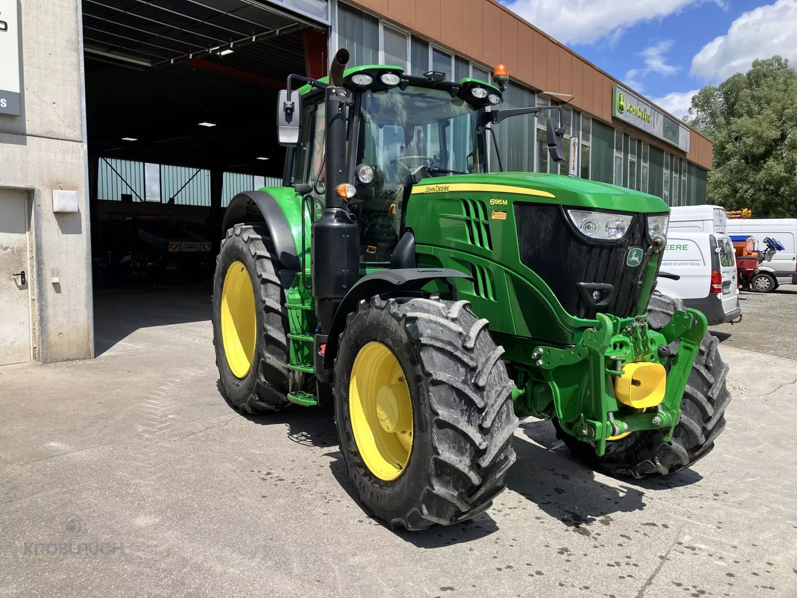 E-FARM: John Deere 6195 M - Tractor - id PQGRCUH - €95,000 - Year of construction: 2020 - Engine hours: 5,248,Engine power (HP): 207,Germany