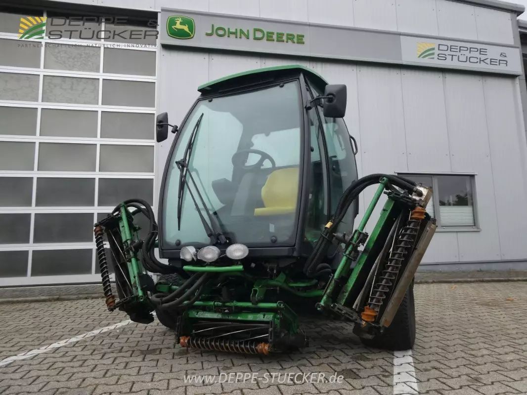 E-FARM: John Deere 8900a - Tondeuse - id YNCHVAB - 28 500 € - Année: 2017 - Allemagne