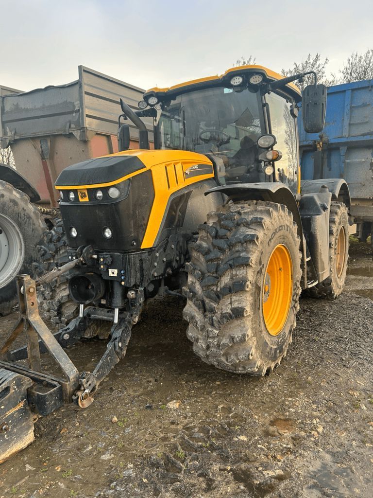 JCB Fastrac 4220 Trattore 90.000 €