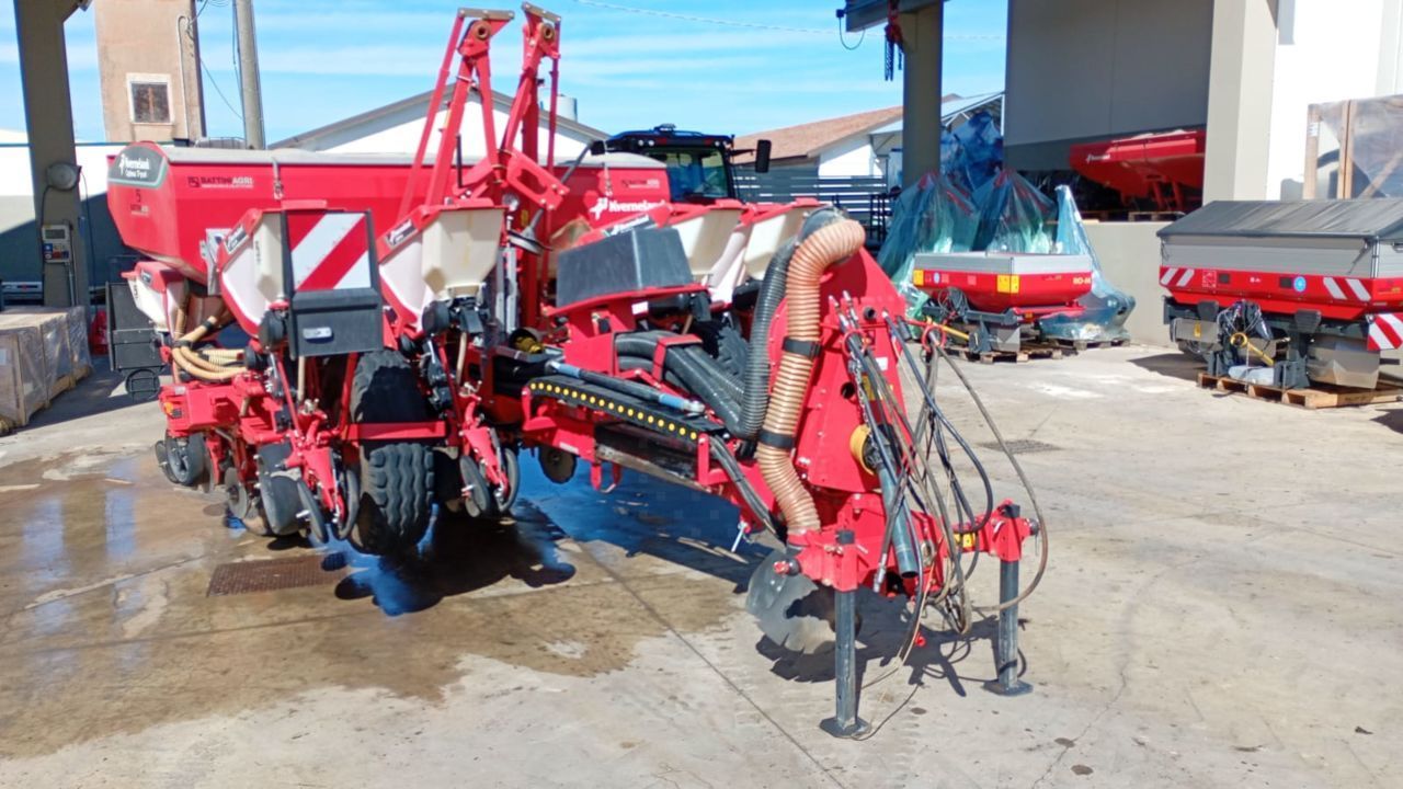 Kverneland optima tf profi e drive ii Precision drill €59,900