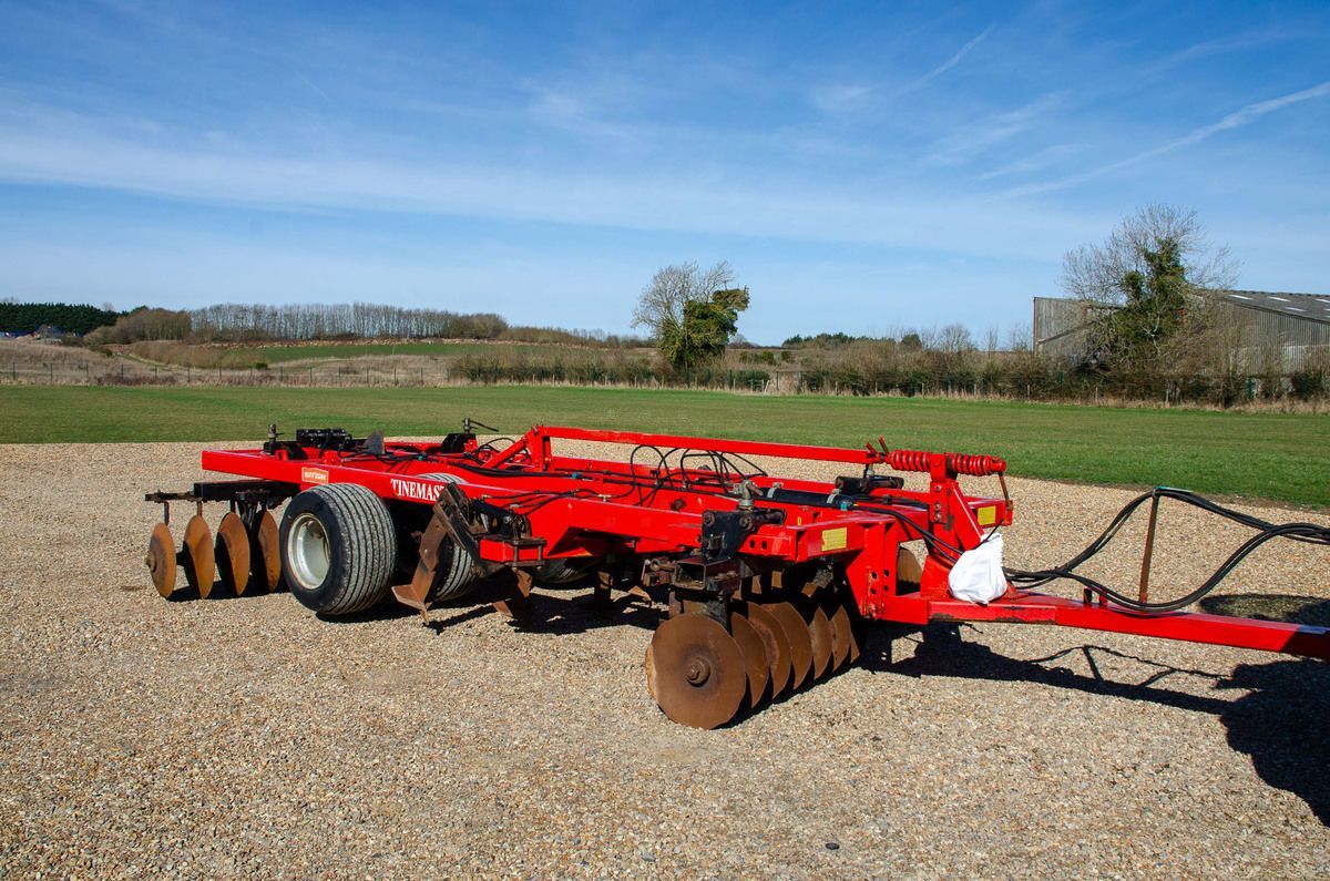 E-FARM: Quivogne tinemaster tm 28 cultivator 3m - Kultivátor - id MHNV8SV - 7 185 € - Rok výroby: 2001 - Spojené království