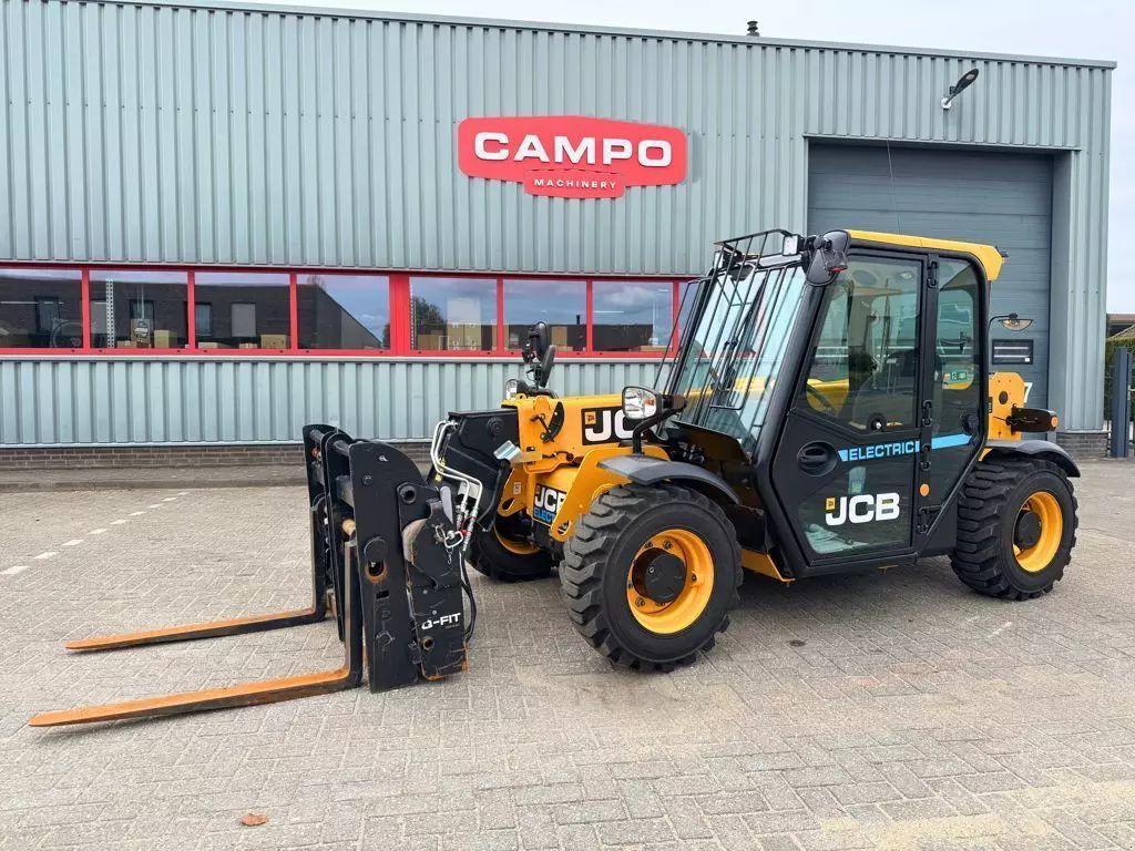 JCB 525-60e electric Ładowacz teleskopowy 59 500 €