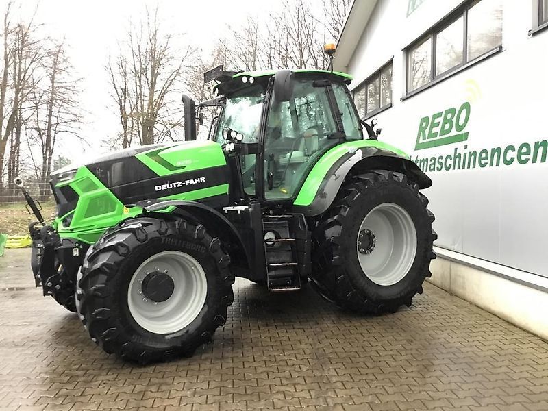 E-FARM: Deutz agrotron 6215 ttv - Traktor - id G5HGFFQ - 82.000 € - Baujahr: 2018 - Abgelesene Motorstunden: 3.242,Motorleistung (PS): 214,Deutschland