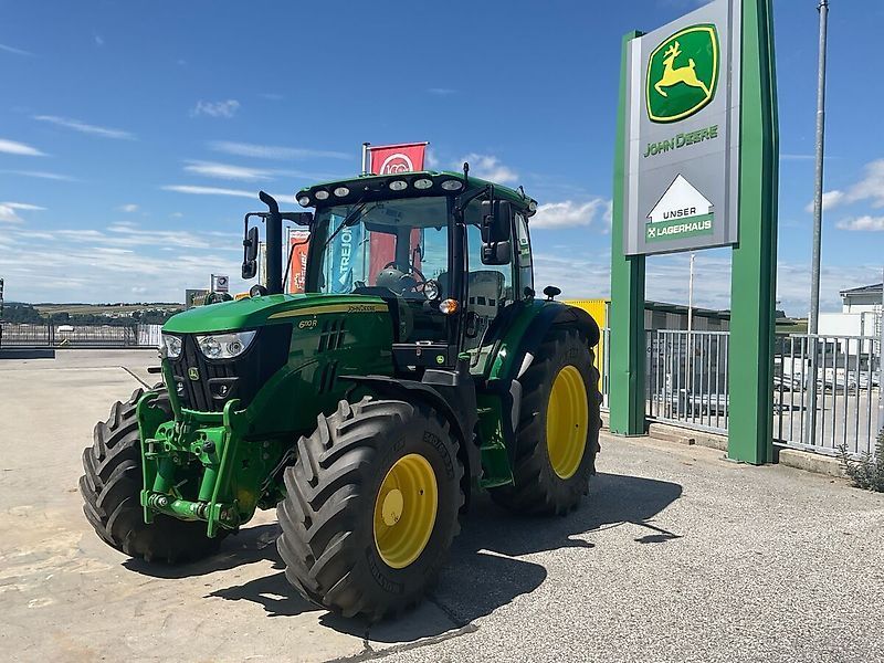 E-FARM: John Deere 6110 R - Trattore - id UVBG8CW - 98.333 € - Anno di costruzione: 2019 - Ore: 590,Austria