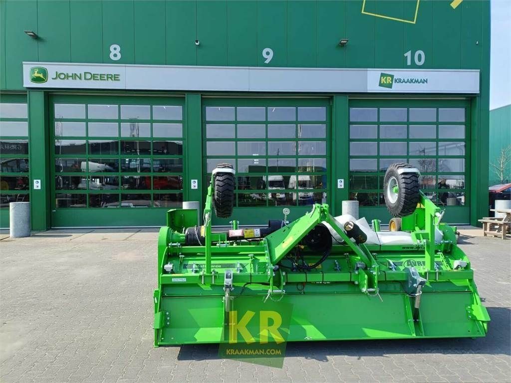 E-FARM: AVR multiforce - Vrhunski pripomoček Haulm - id XPXQFAE - Leto izgradnje: 2025 - Nizozemska