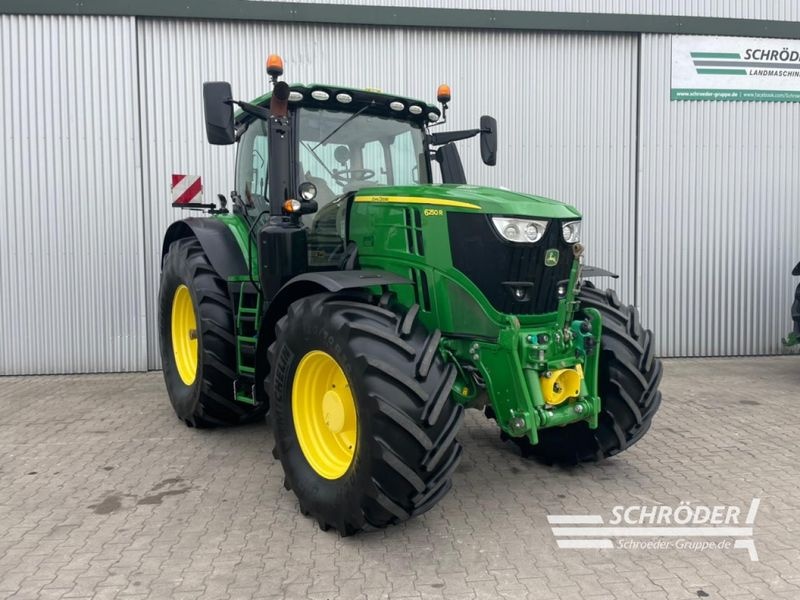 John Deere 6250 R tractor €144,885