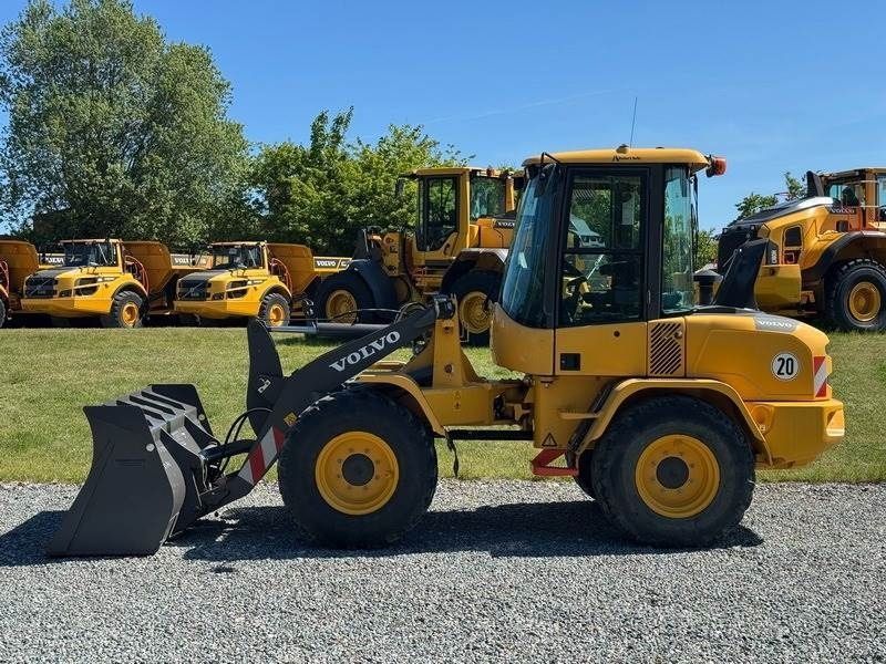VOLVO l 35 g Wheel loader €52,500