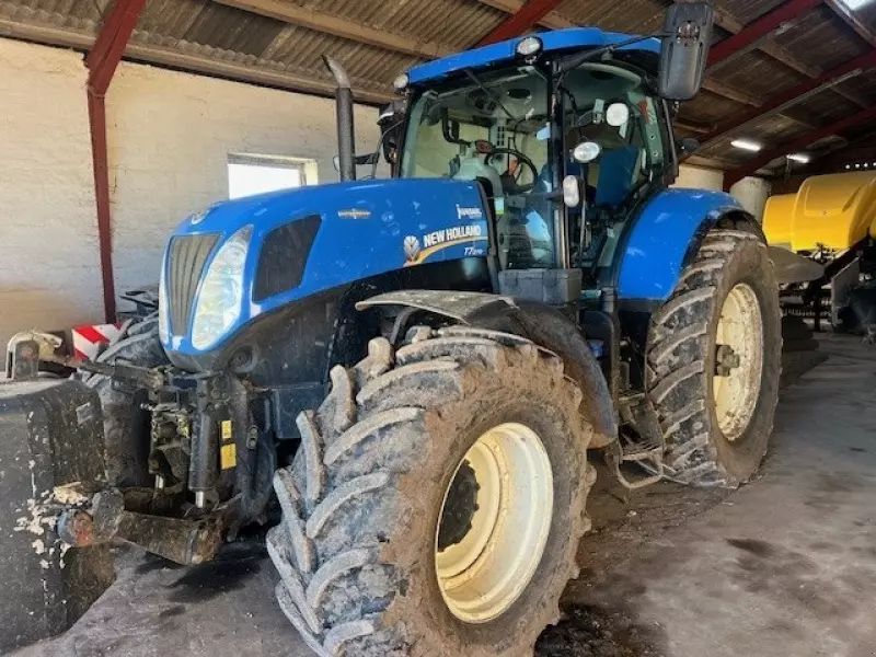 New Holland T7.270 AC Tracteur 84 956 €
