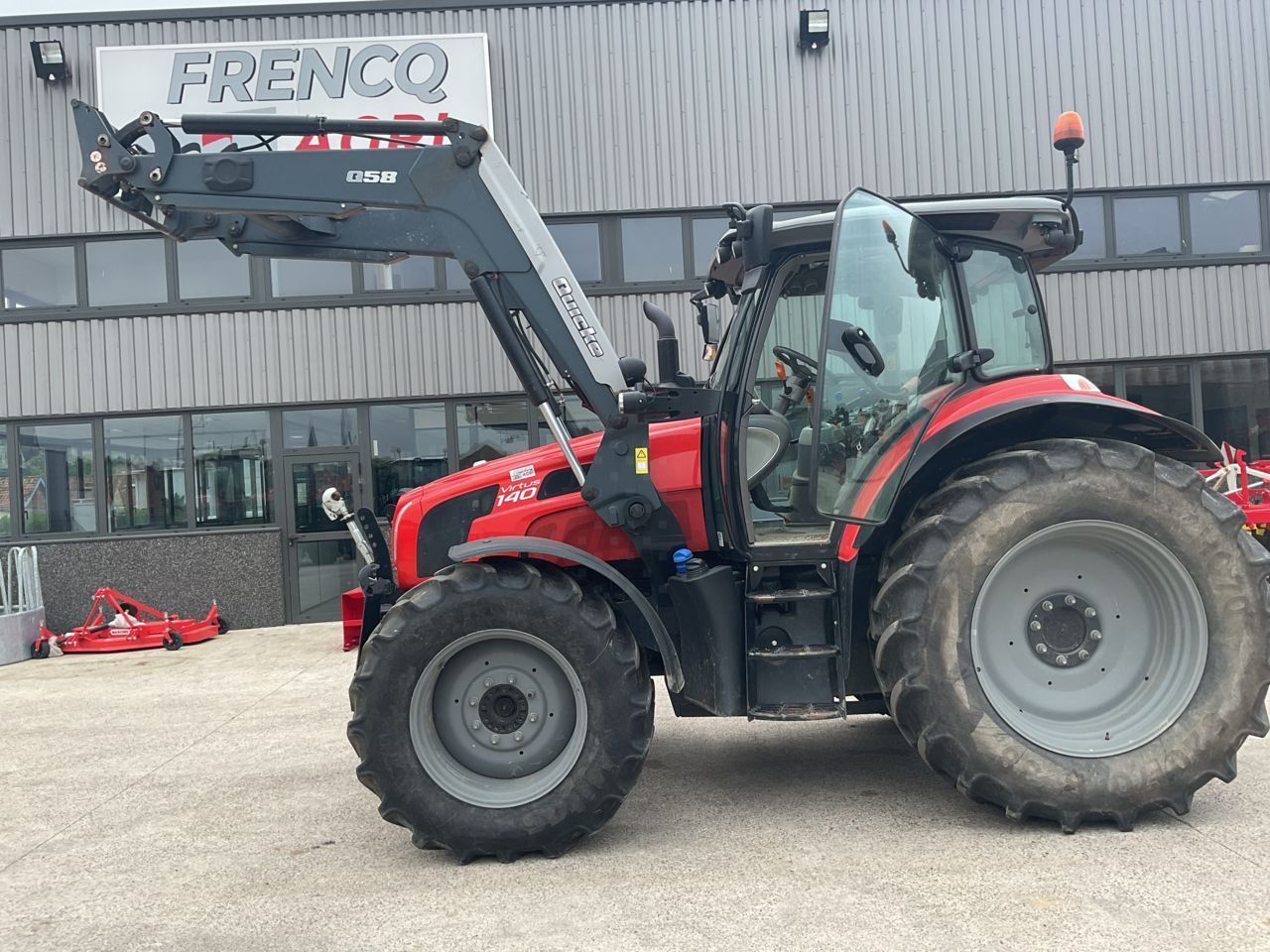 E-FARM: SAME Virtus 140 - Traktor - id VBJNWDG - Baujahr: 2021 - Abgelesene Motorstunden: 1.550,Motorleistung (PS): 140,Frankreich