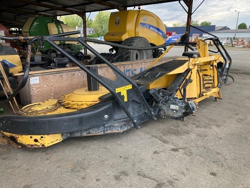 E-FARM: New Holland BR750 - Header - id KIDD5N8 - €30,000 - Year of construction: 2016 - France