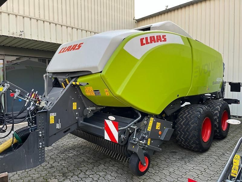 Claas Quadrant 4200 RC Empacadora