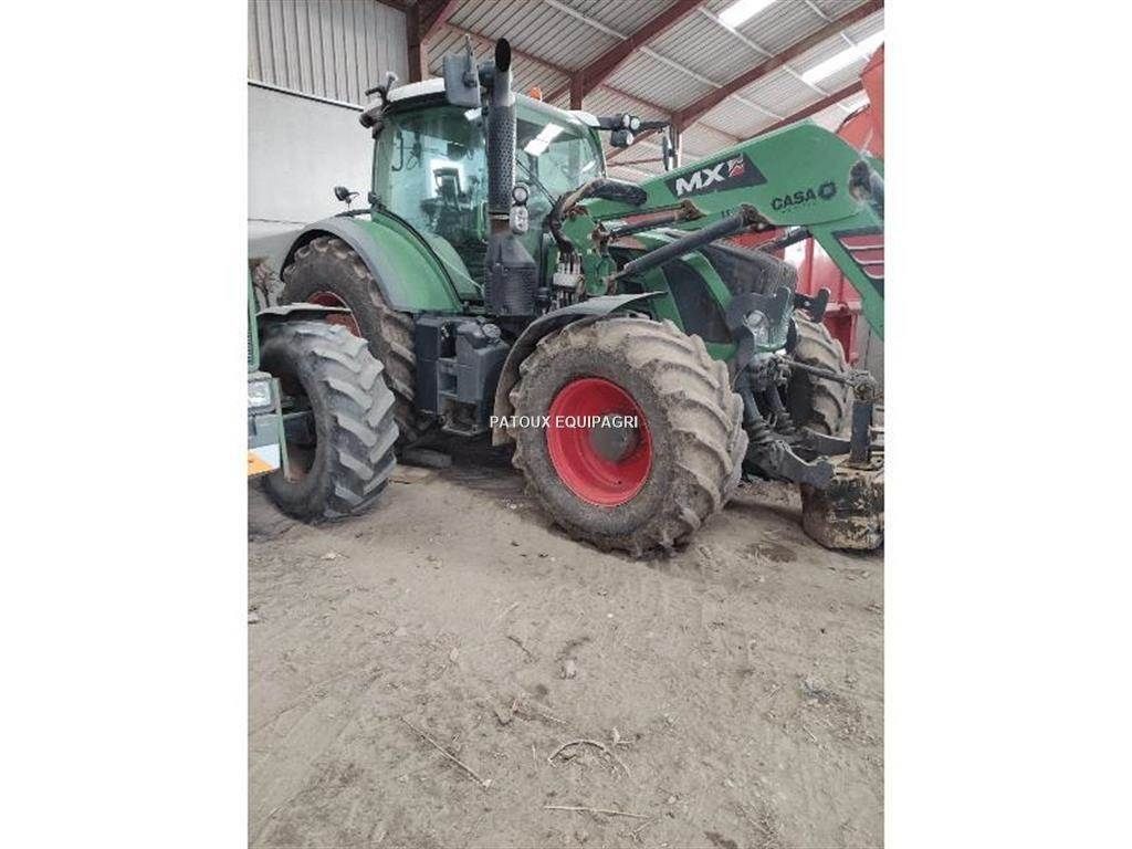 E-FARM: Fendt 724 Vario - Tractor - id MMSCDHU - €85,000 - Year of construction: 2014 - Engine hours: 8,027,Engine power (HP): 240,France