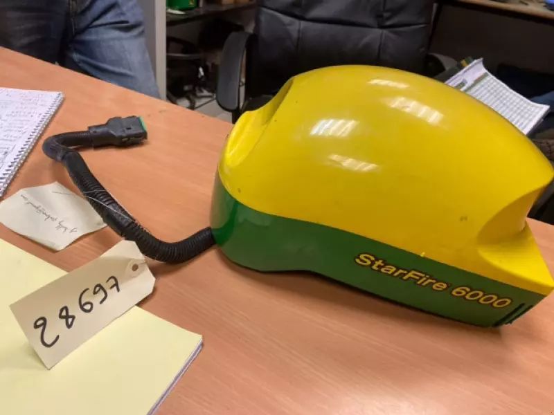E-FARM: John Deere sf 6000 - Precision farming and GPS - id GKIN7FB - €4,500 - Year of construction: 2017 - France