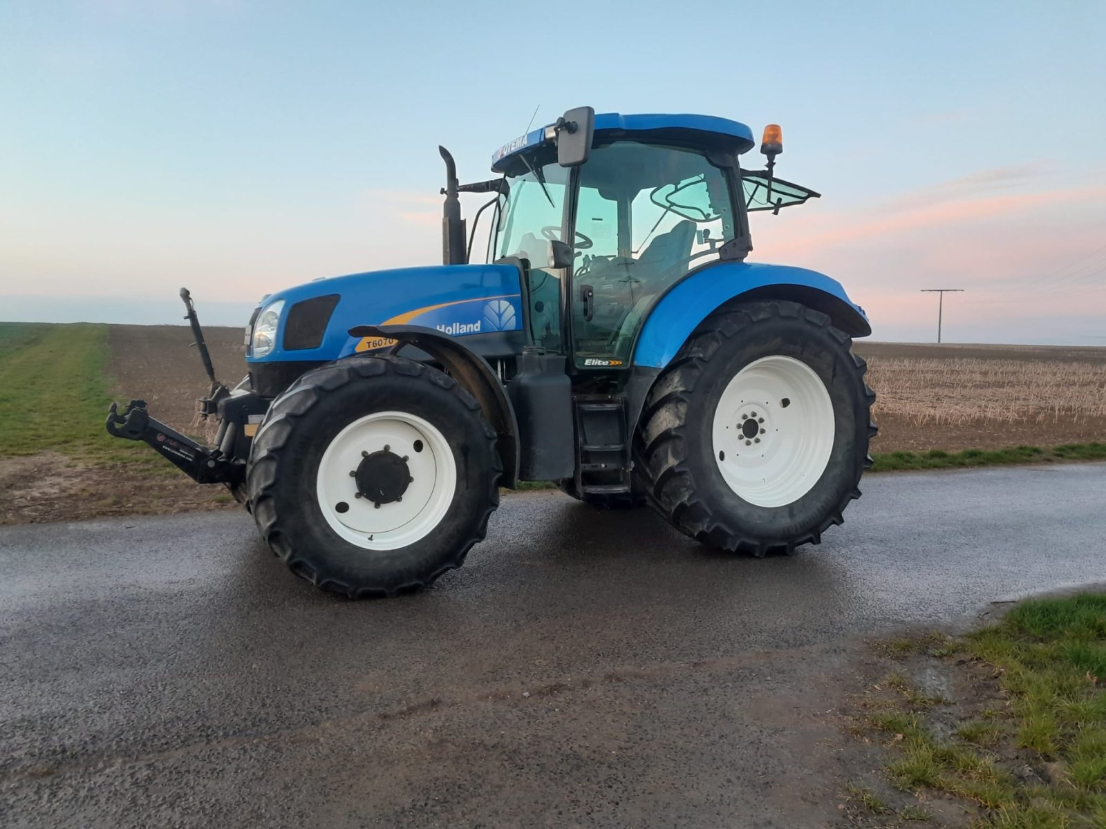 New Holland T 6070 Elite tractor €50,000