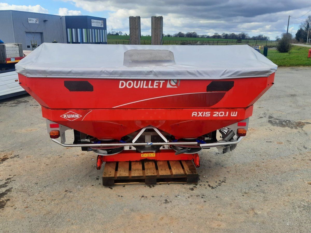 E-FARM: Kuhn axis201wt25 - Esparcidor de abono - id M3NWPIU - 5500 € - Año: 2014 - Francia