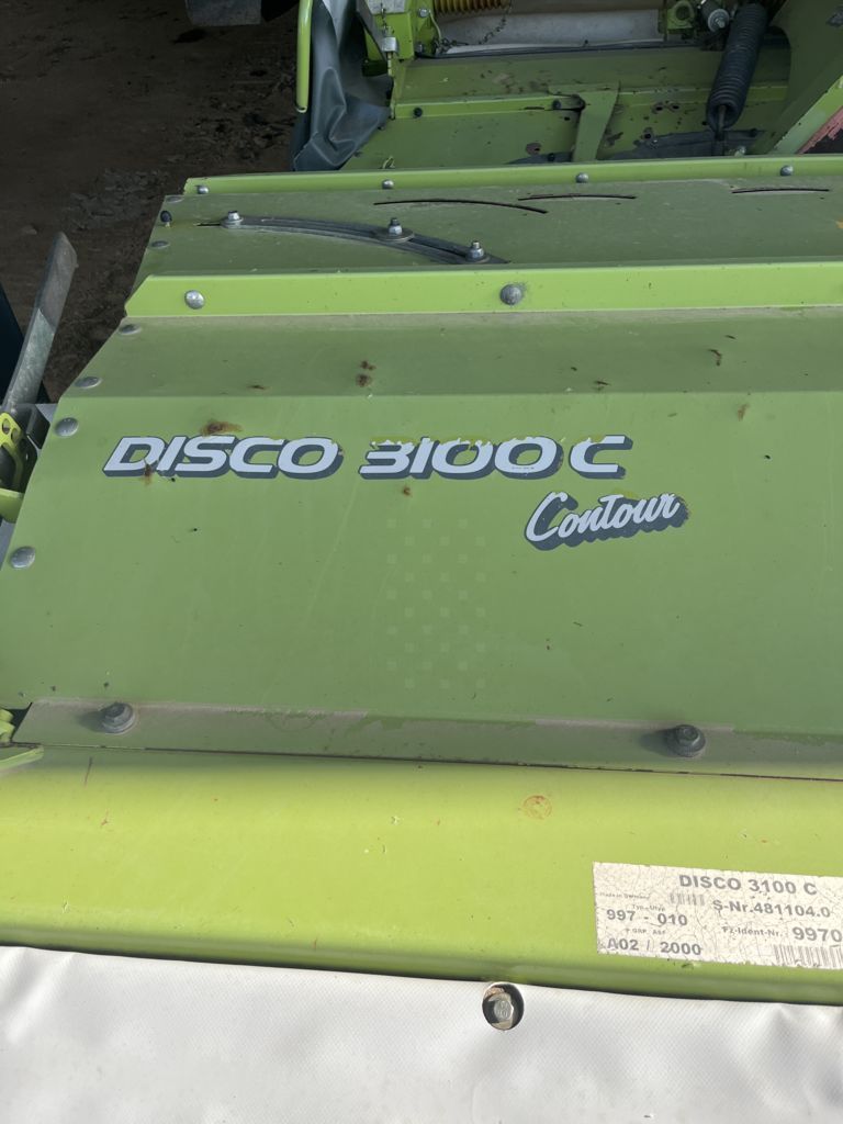 E-FARM: Claas Disco 3100 C Contour - Segadora - id GBH5F6B - 8750 € - Año: 2014 - Francia