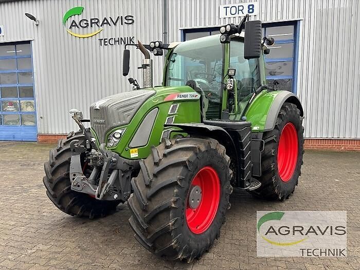 E-FARM: Fendt 724 Vario - Τρακτέρ - id EV1JSGN - 139.900 € - Χρονία: 2018 - Μετρητής ωρών: 5.587,Ισχύς κινητήρα: 237,Γερμανία