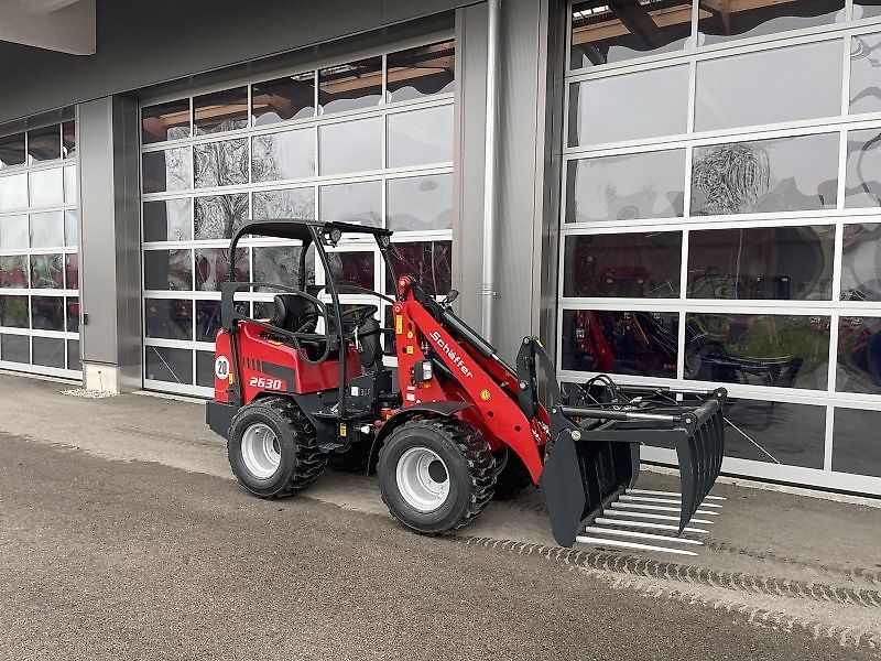 E-FARM: Schäffer 2630 - Chargeuse compacte - id 9ZMFTWG - 37 311 € - Année: 2024 - Allemagne