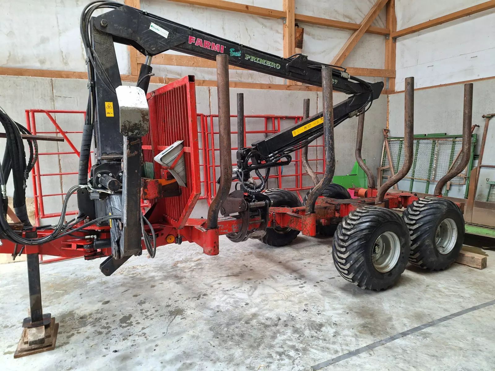 FARMI primero 9000 Remolque forestal 15.000 €