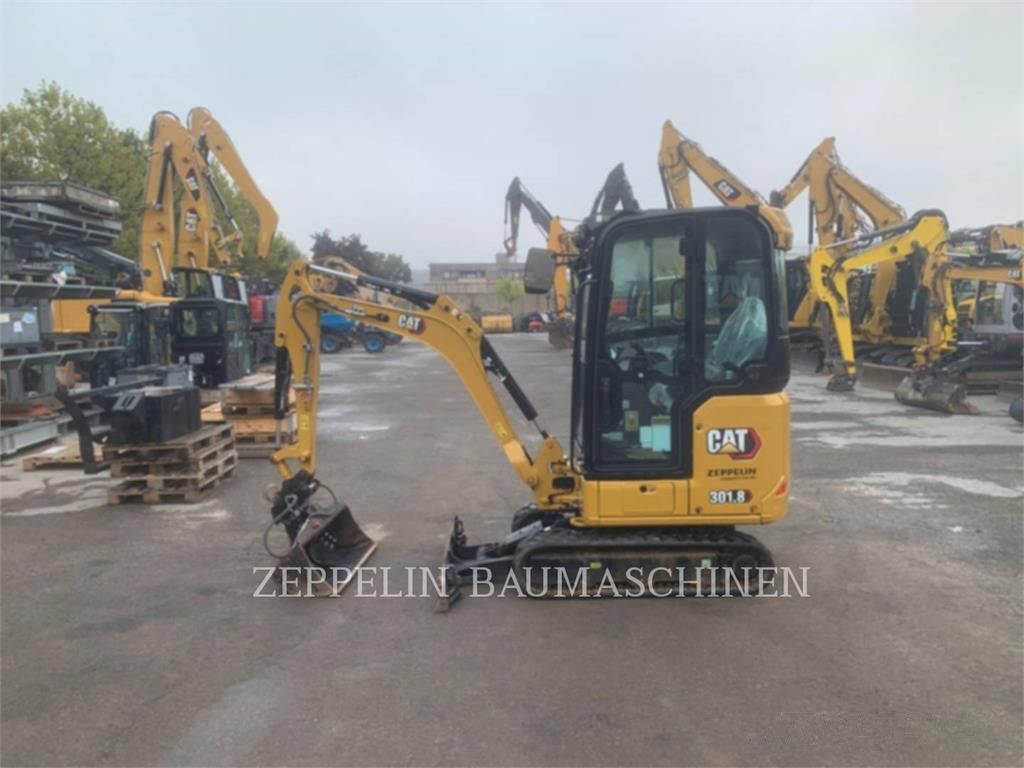 Caterpillar 301.8 Excavadora de orugas 25.900 €