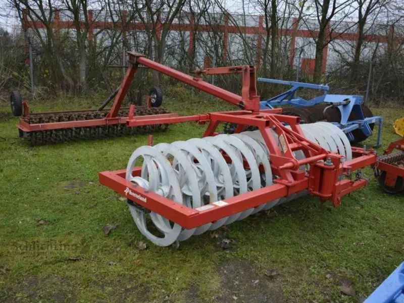 Kverneland 900/14 Presse e rulli 7.143 €