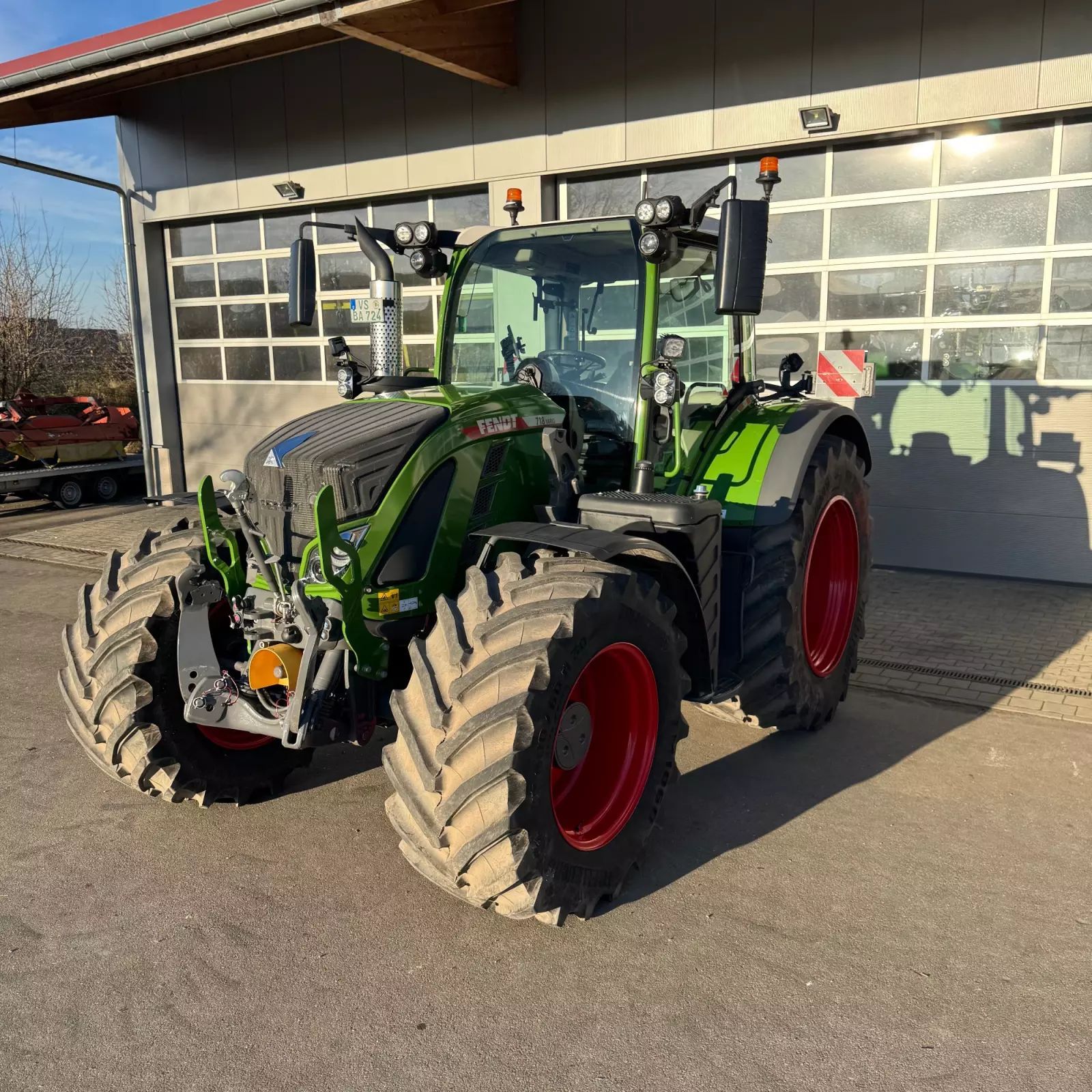 Fendt 718 Vario Profi Plus Trattore 174.000 €
