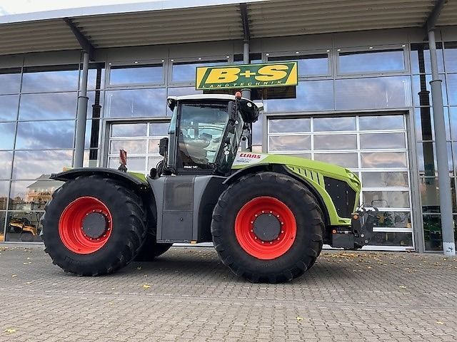 E-FARM: Claas xerion - Tractor - id LCPVPPT - €110,000 - Year of construction: 2017 - Engine hours: 8,000,Germany