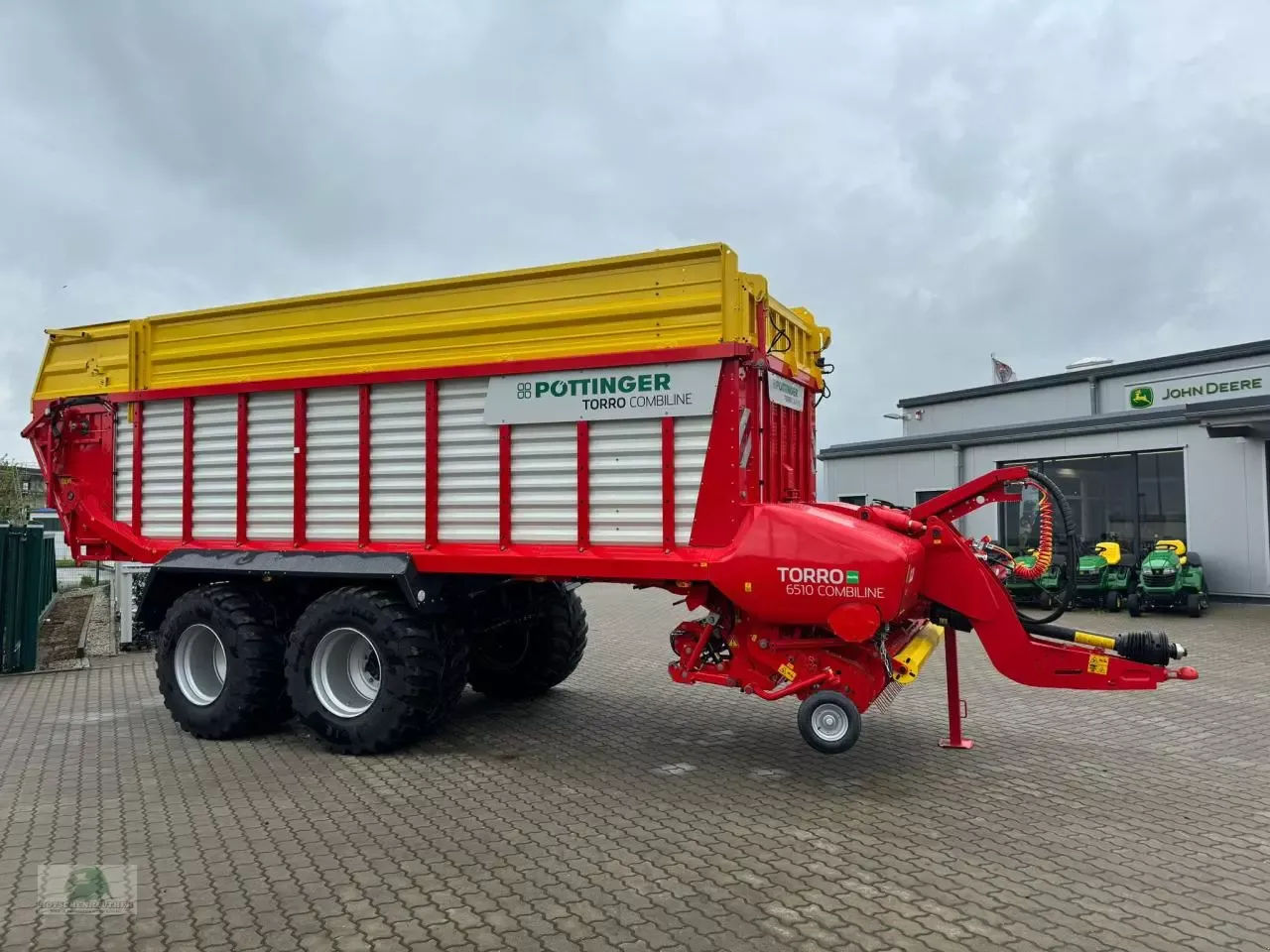 E-FARM: pöttinger torro 6510 d combiline - Przyczepa - id RAYPNH6 - 117 500 € - Rok produkcji: 2024 - Niemcy