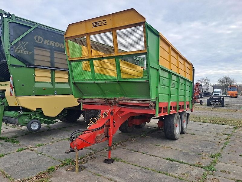 E-FARM: FORTSCHRITT t088 - Manure and compost spreader - id CFAZCAB - €7,500 - Germany